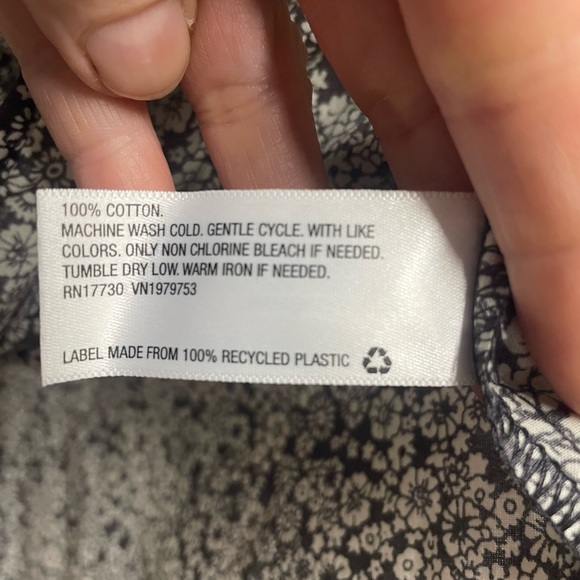 NWT Universal Thread Black White Floral Peasant Top Puffy Sleeve Blouse - Picture 6 of 8